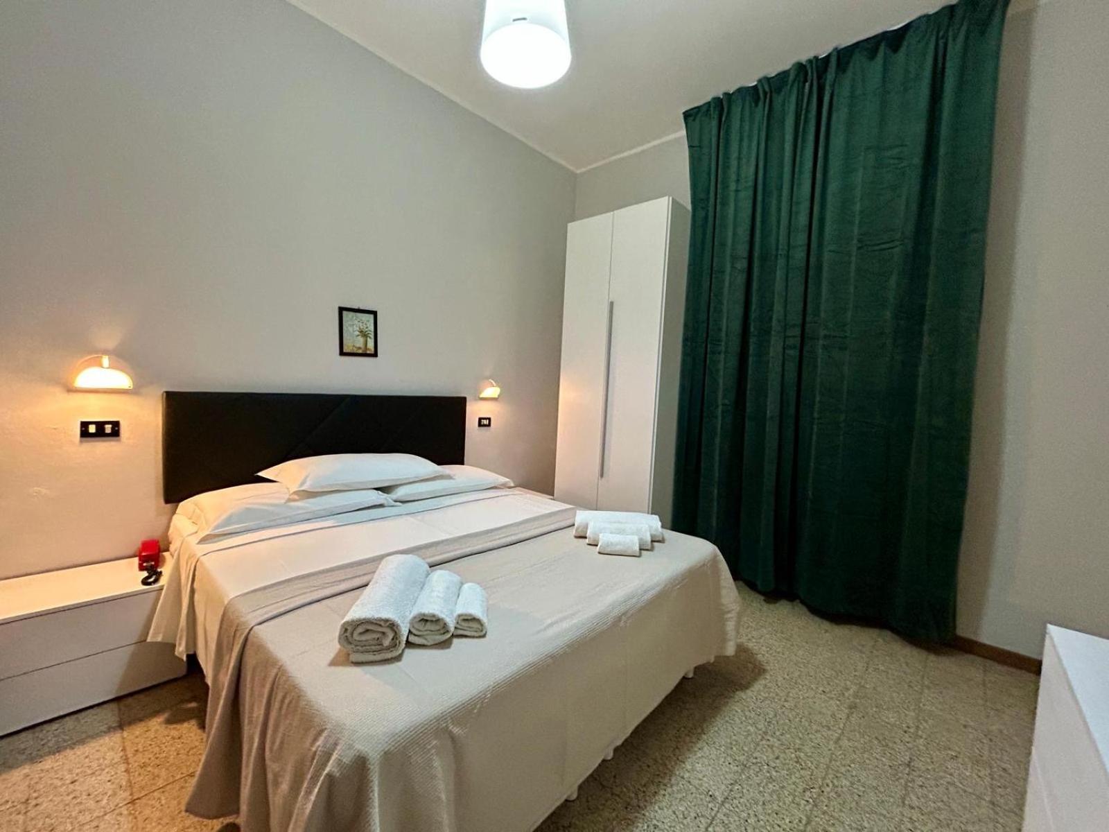 בלריה-איגאה מרינה Hotel La Pergola מראה חיצוני תמונה