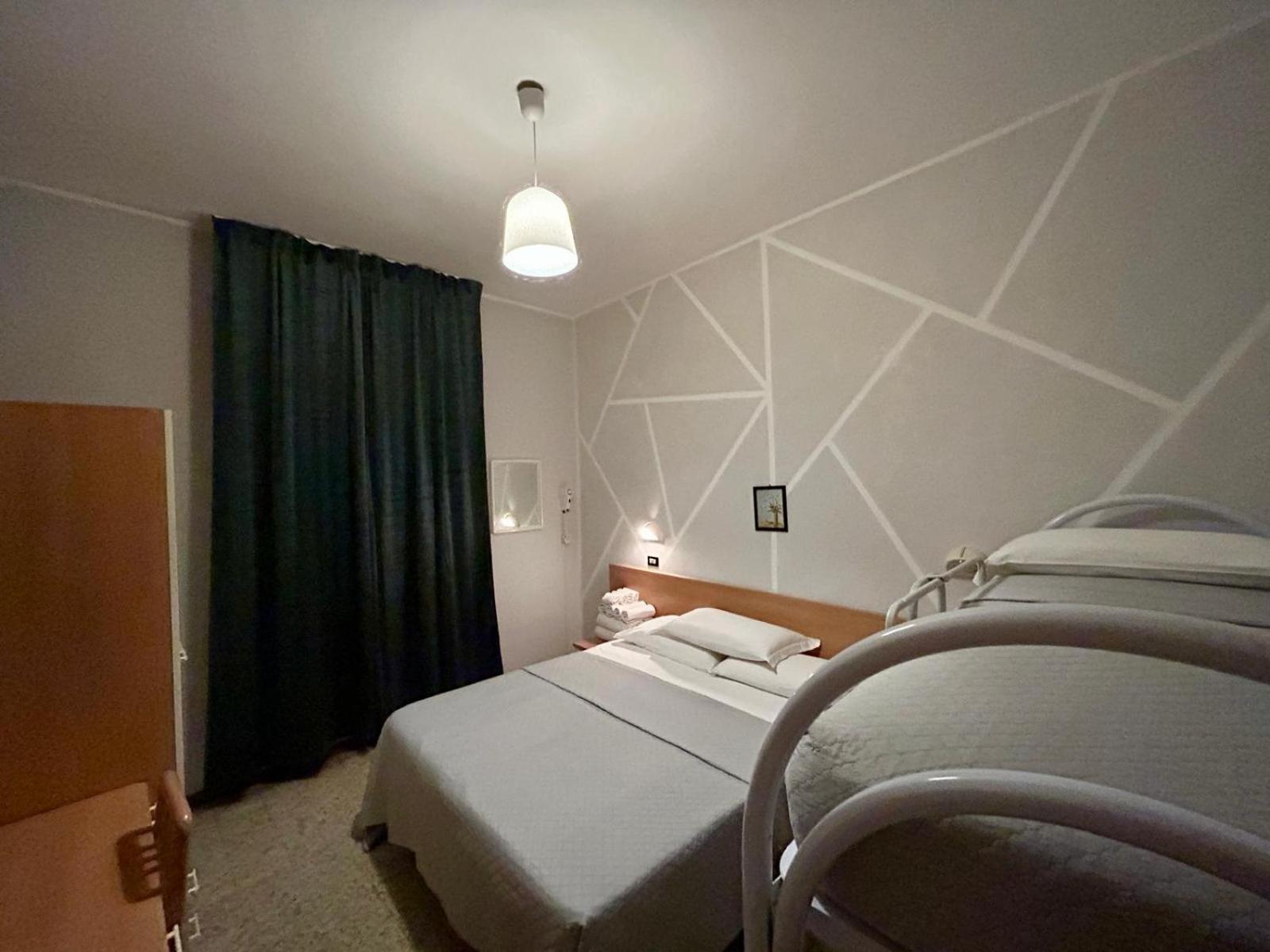 בלריה-איגאה מרינה Hotel La Pergola מראה חיצוני תמונה